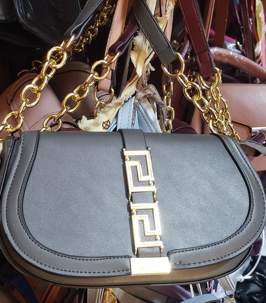 Chain shoulder bag